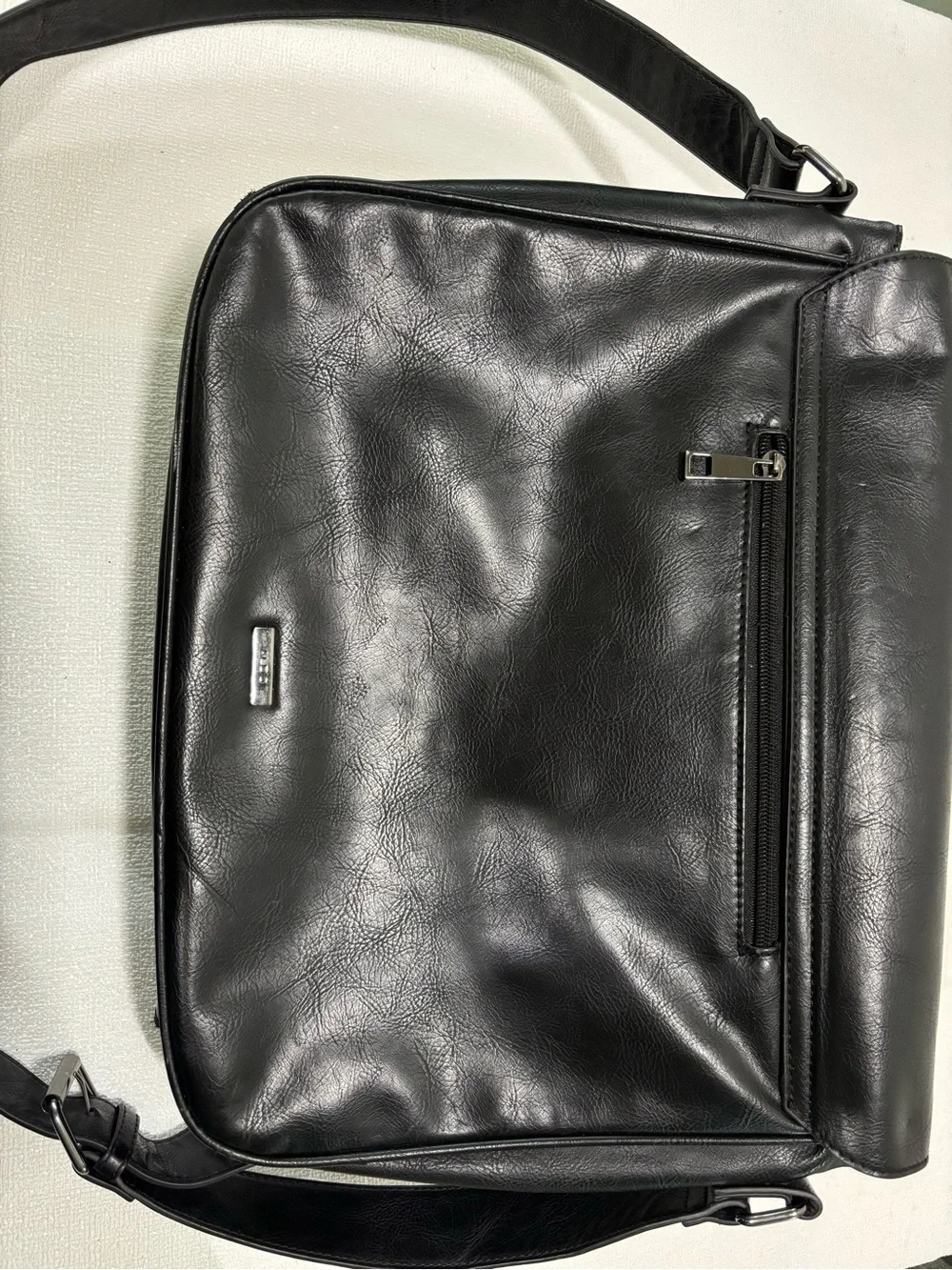 Aldo classic messenger